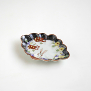 本日まで特価中】空萌工房☆新品☆兎とお花の手描き陶磁器皿・豆皿2枚