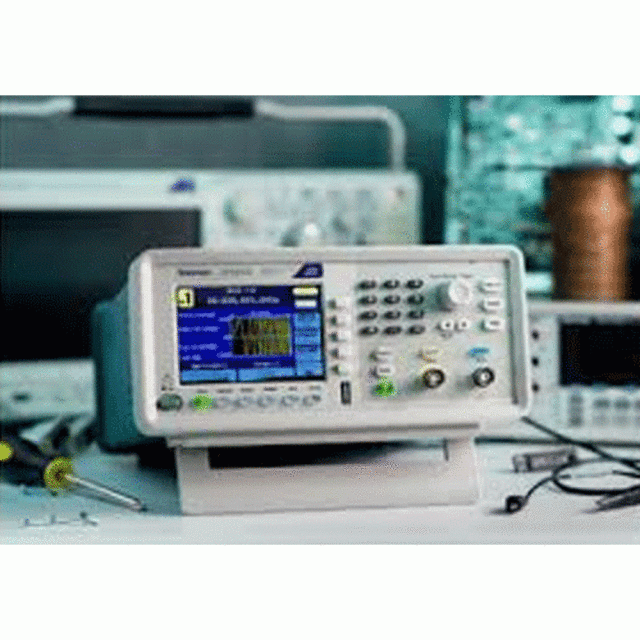 Tektronix 任意波形/ファンクション・ジェネレータ 25MHz 2ch AFG1022