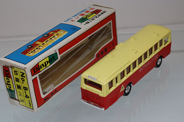 ミニカーショップ ケンボックス ダイヤペット☆B-4☆幼稚園バス※箱少