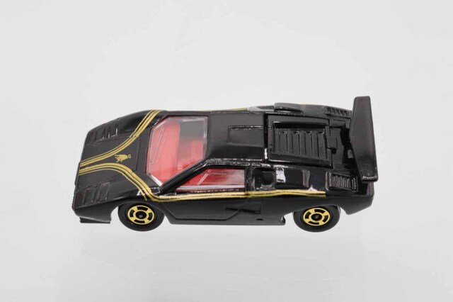 ミニカーショップ ケンボックス トミカ 青箱☆F50☆ランボルギーニ