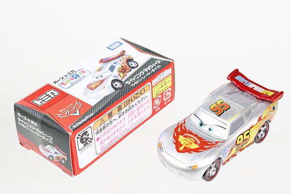 ミニカーショップ ケンボックス ディズニートミカライトニング