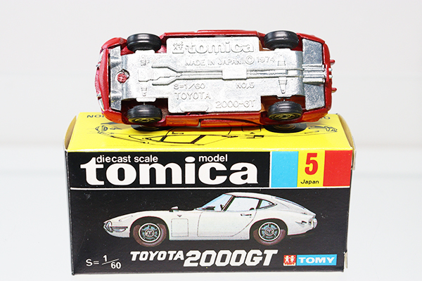 ミニカーショップ ケンボックス トミカ 黒箱☆5 1-28☆トヨタ2000GT