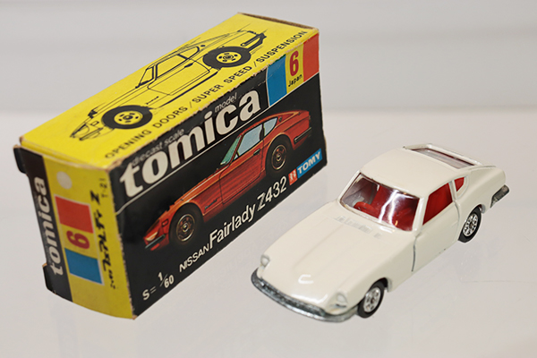 ミニカーショップ ケンボックス トミカ 黒箱☆6-1☆日産フェアレディ