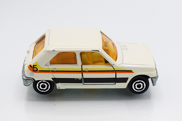 ミニカーショップ ケンボックス マジョレットルノー5 #5 ※1/51スケール