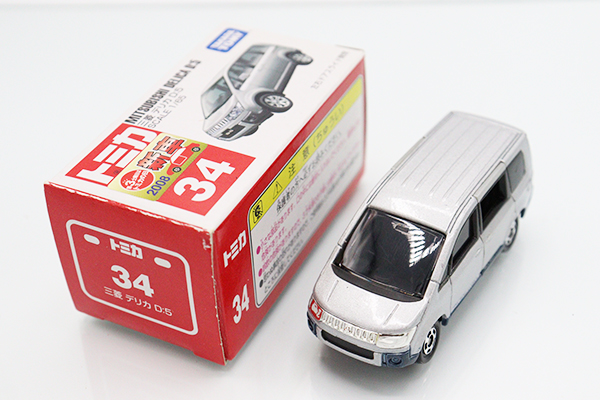 ミニカーショップ ケンボックス トミカ 赤箱☆34☆三菱デリカ D:5