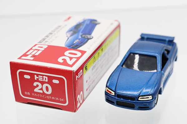 ミニカーショップ ケンボックス トミカ 赤箱☆No.20☆日産スカイライン