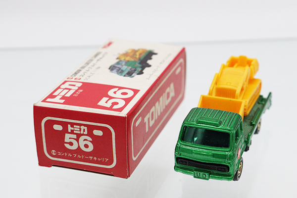 ミニカーショップ ケンボックス トミカ 赤箱(日本製)☆56☆日産