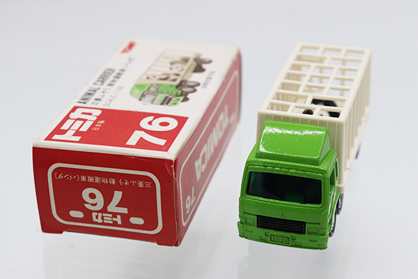 ミニカーショップ ケンボックス トミカ 赤箱(日本製)☆76☆三菱ふそう