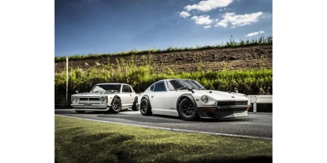 京商 1/10 EP 4WD フェーザーMk2 FZ02 1971 ダットサン 240Z