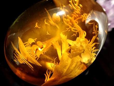 ◇職人が創り出す芸術作品◇極上天然アンバー使用◇インタリオ(沈み