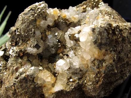 国産天然石】☆激レア！水晶＆黄鉄鉱の共生☆金色の輝き！完璧な結晶状