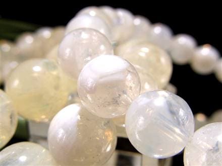 ☆激レア！シトリン☆ぷるぷる質感のレインボーホワイトカラー☆金運