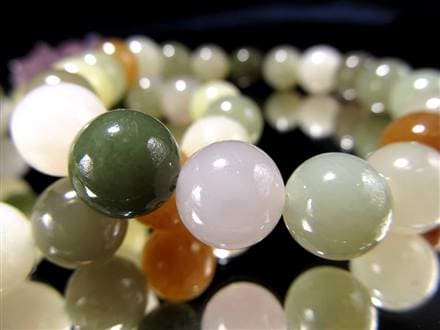 ☆特別入荷！☆中国至宝が解禁！「和田玉」☆彩り豊かなMIXカラー☆5月