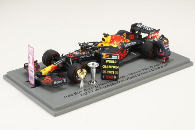 スパーク 1/18 レッドブル RB21 No.1 2025 F1 日本GP ウィナー M