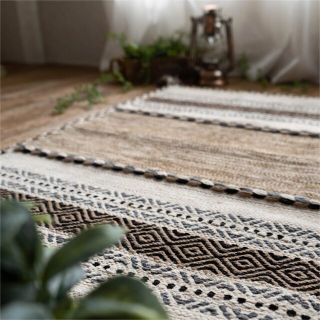 インド綿を使った手織りのキリム柄玄関マット 約70x120 cm｜輸入絨毯