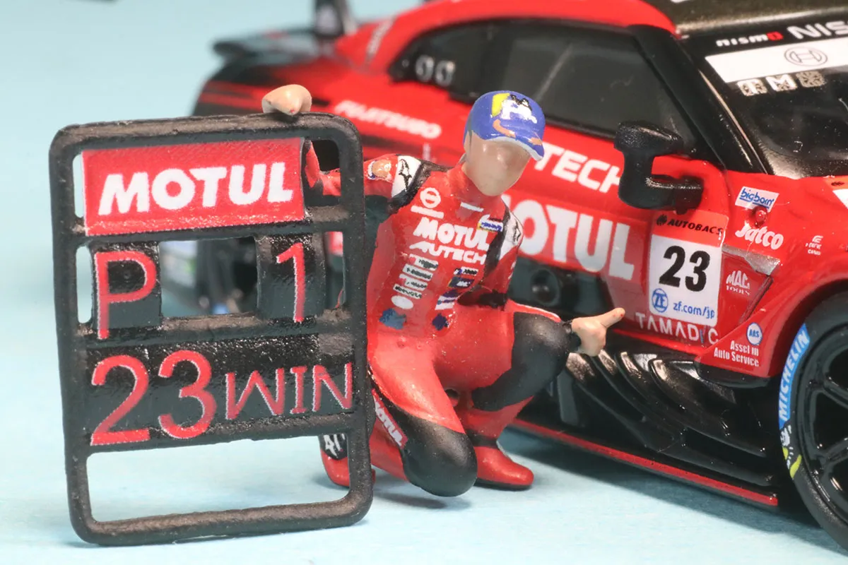 MINI-GT 1/64 モチュール オーテック ニッサン GT-R R35 スーパーGT