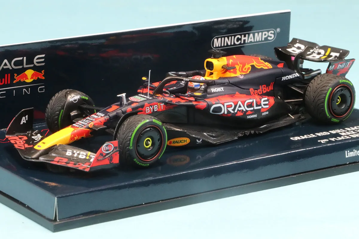 ミニチャンプス 1/43 レッドブル RB20 イギリスGP 2024 2位入賞 M