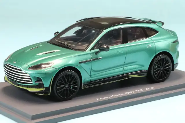 スパーク/シュコー 1/43 アストンマーチン DBX 707 2023 グリーン
