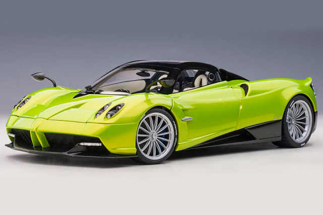 予約] オートアート 1/18 パガーニ ウアイラ ロードスター メタリック