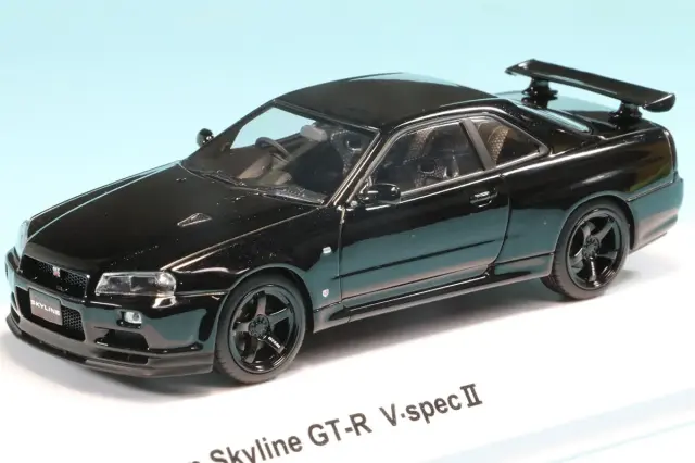 予約] スパーク 1/12 ニッサン スカイライン GT-R (R34) No.12 JGTC