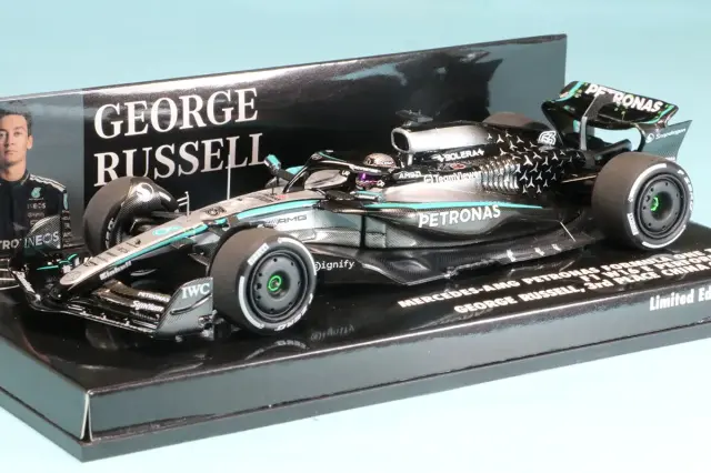 ミニチャンプス 1/43 メルセデス AMG ペトロナス W11 EQパフォーマンス