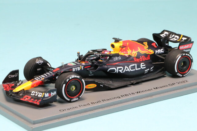 スパーク 1/43 レッドブル RB18 マイアミGP 2022 M.フェルスタッペン