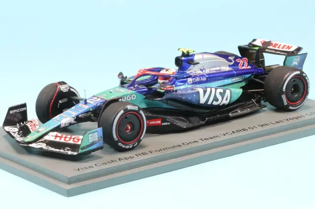 スパーク 1/43 メルセデス AMG W15 ラスベガスGP 2024 G.ラッセル
