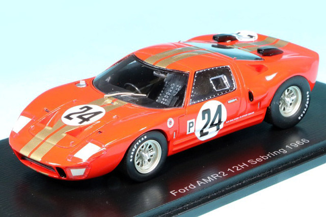 スパーク 1/43 フォード GT40 セブリング 12h 1969 Winner No.22