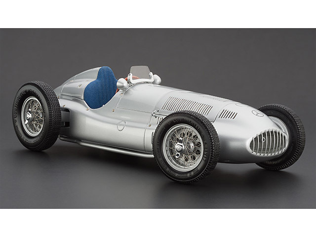 お取り寄せ商品】 CMC M018 1/18 Mercedes Benz W165 1939 ミニカー