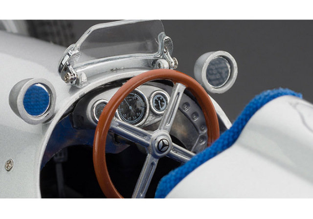 お取り寄せ商品】 CMC M025 1/18 Mercedes Benz W154 1938 ミニカー