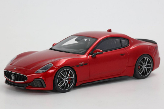お取り寄せ商品】 BBRC297A Maserati Granturismo Trofeo 2023 Rosso