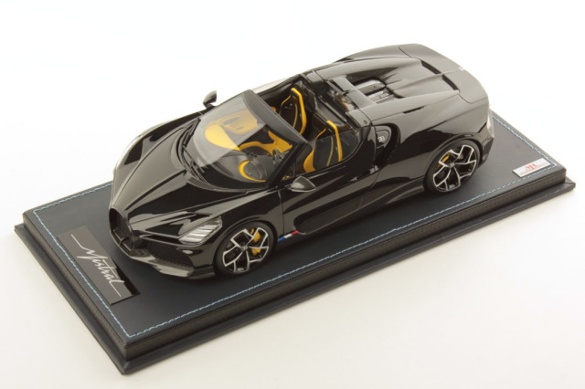 MR collection BUG015A 1/18 Bugatti W16 Mistral Black ミニカー専門