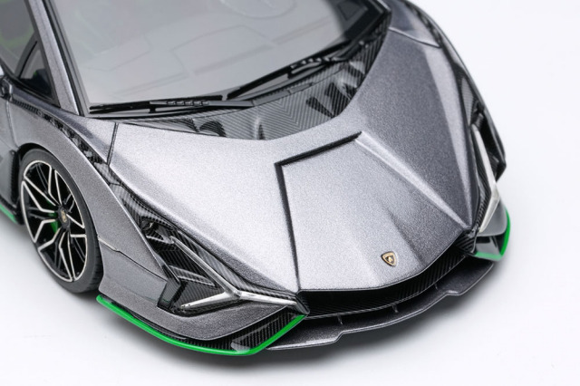 アイドロン EM675C ランボルギーニ シアン FKP 37 2019 ストライプ付き