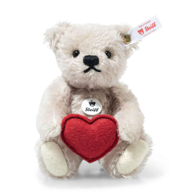 テディベアとハート | ドイツ最高級テディベアのシュタイフ日本公式サイト