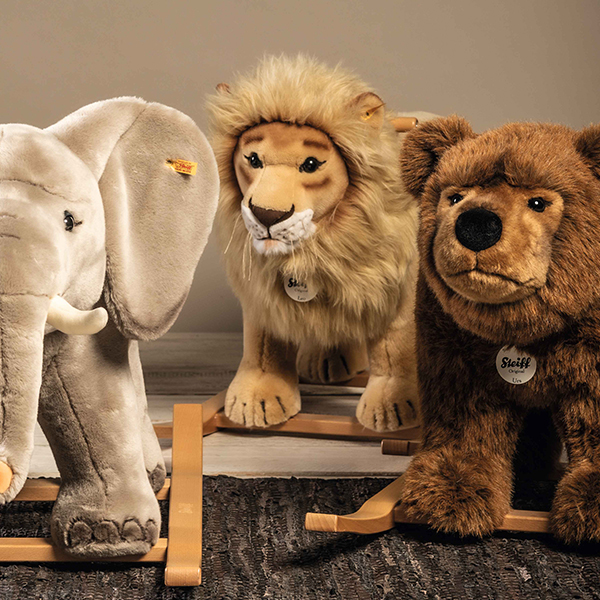 ライディング・ライオン | ドイツ最高級テディベアのシュタイフ日本