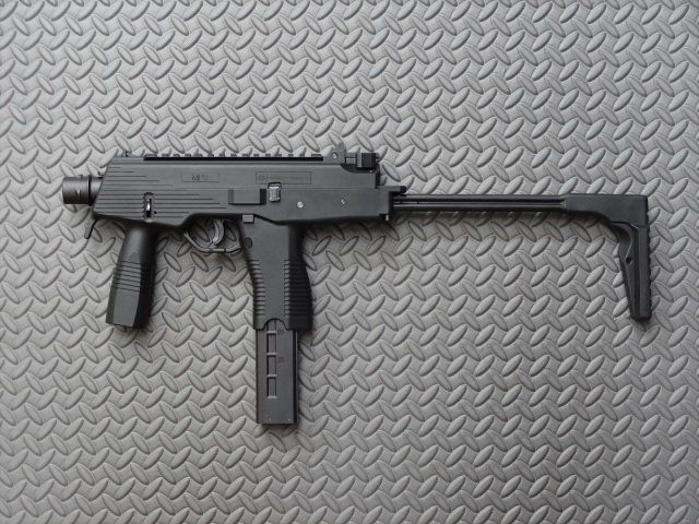☆送料無料☆【海外バージョン】KSC/KWA MP9 GBB【BK】初速調整済み
