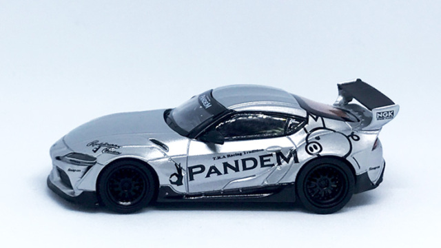 MINI GT 1/64 Pandem Toyota GR スープラ V1.0 シルバー(左ハンドル