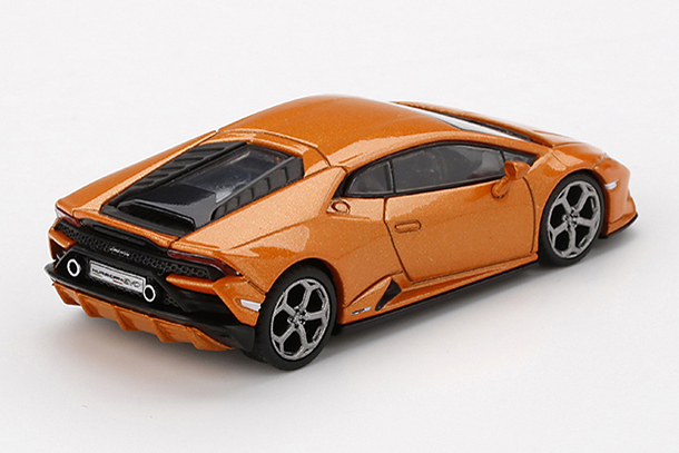 MINI GT 1/64 ランボルギーニ ウラカン EVO ボレアリスオレンジ(左