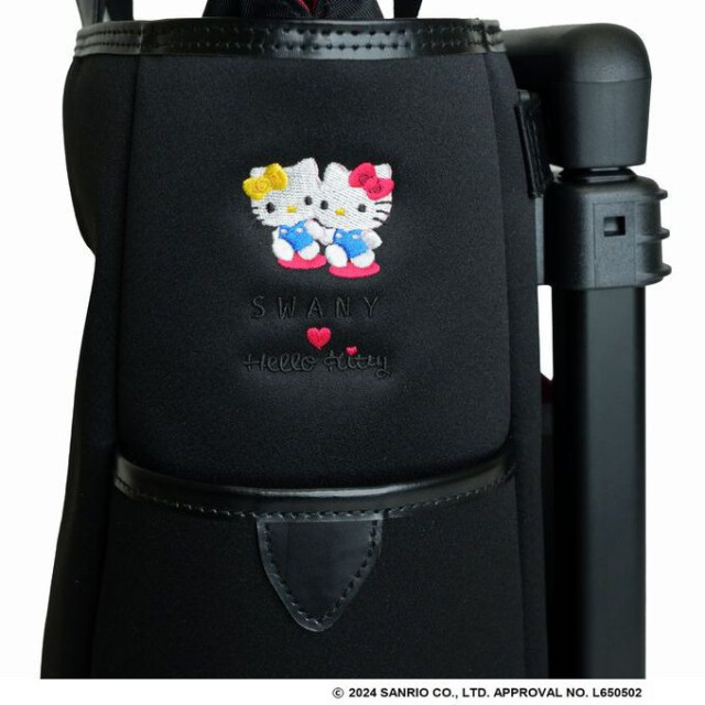 D-656 Hello Kitty 50th 刺繍(M18)アップルパイ＜T2キャスター・4輪