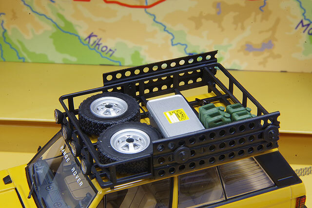 ALMOSTREAL 1/43 レンジローバー 1982 キャメルトロフィー パプア