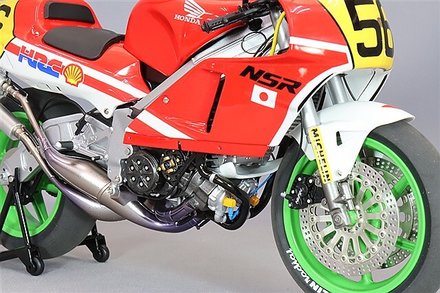 オートアート コンポジット 1/12 ホンダ NSR500 WGP500 #56 