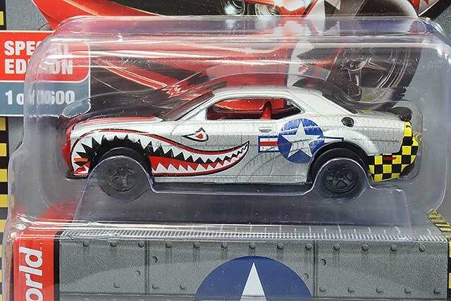 オートワールド 北米限定 1/64 2019 ダッジ チャレンジャー