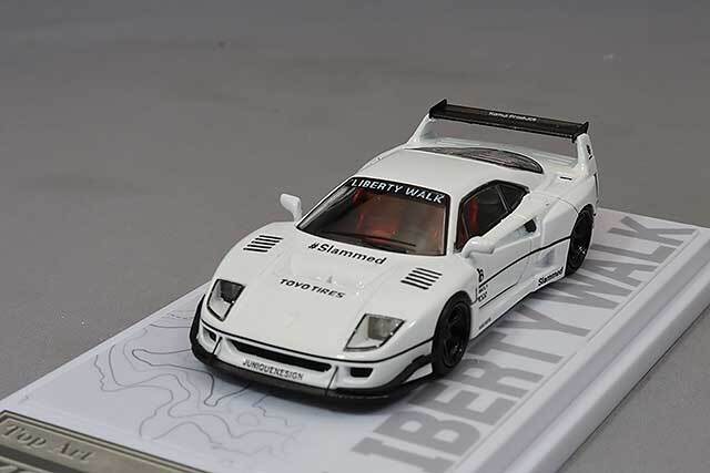 Top Art 1/64 LBWK F40 ホワイト