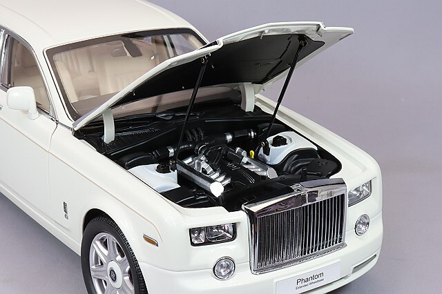 京商 1/18 ロールスロイス ファントム EWB イングリッシュホワイト 再生産