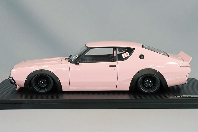イグニッションモデル 1/18 LB-WORKS ケンメリ 2Dr ピンク