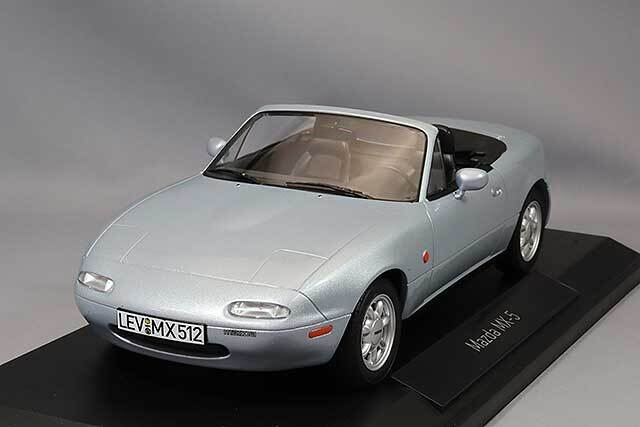 ノレブ 1/18 マツダ ロードスター 1989 シルバー