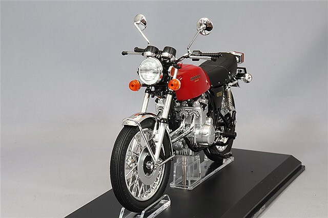 青島文化教材社 スカイネット 1/12 ホンダ CB400FOUR ライトルビーレッド