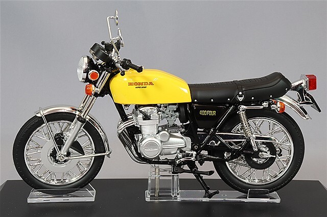 青島文化教材社 スカイネット 1/12 ホンダ CB400FOUR パラキートイエロー