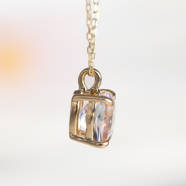 WEB限定 特別価格】ネックレス K18イエローゴールド クンツァイト