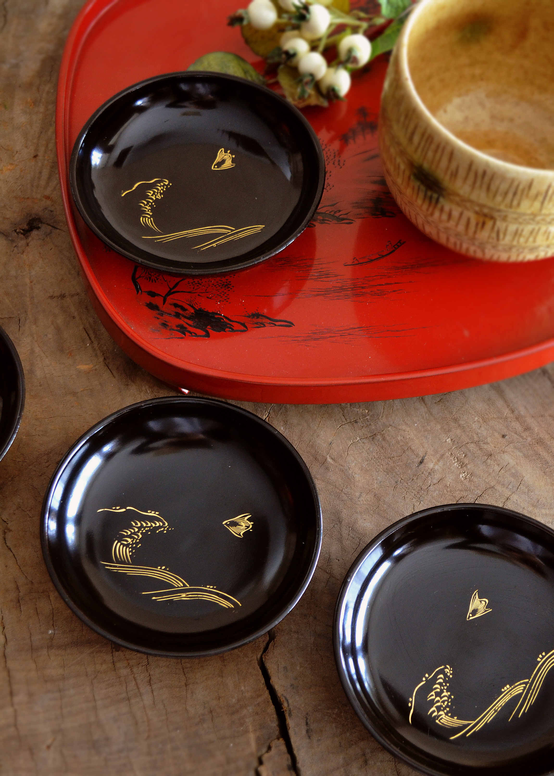 波千鳥漆皿 小皿 漆小皿 沈金蒔絵 一枚Antique Sam's Collection